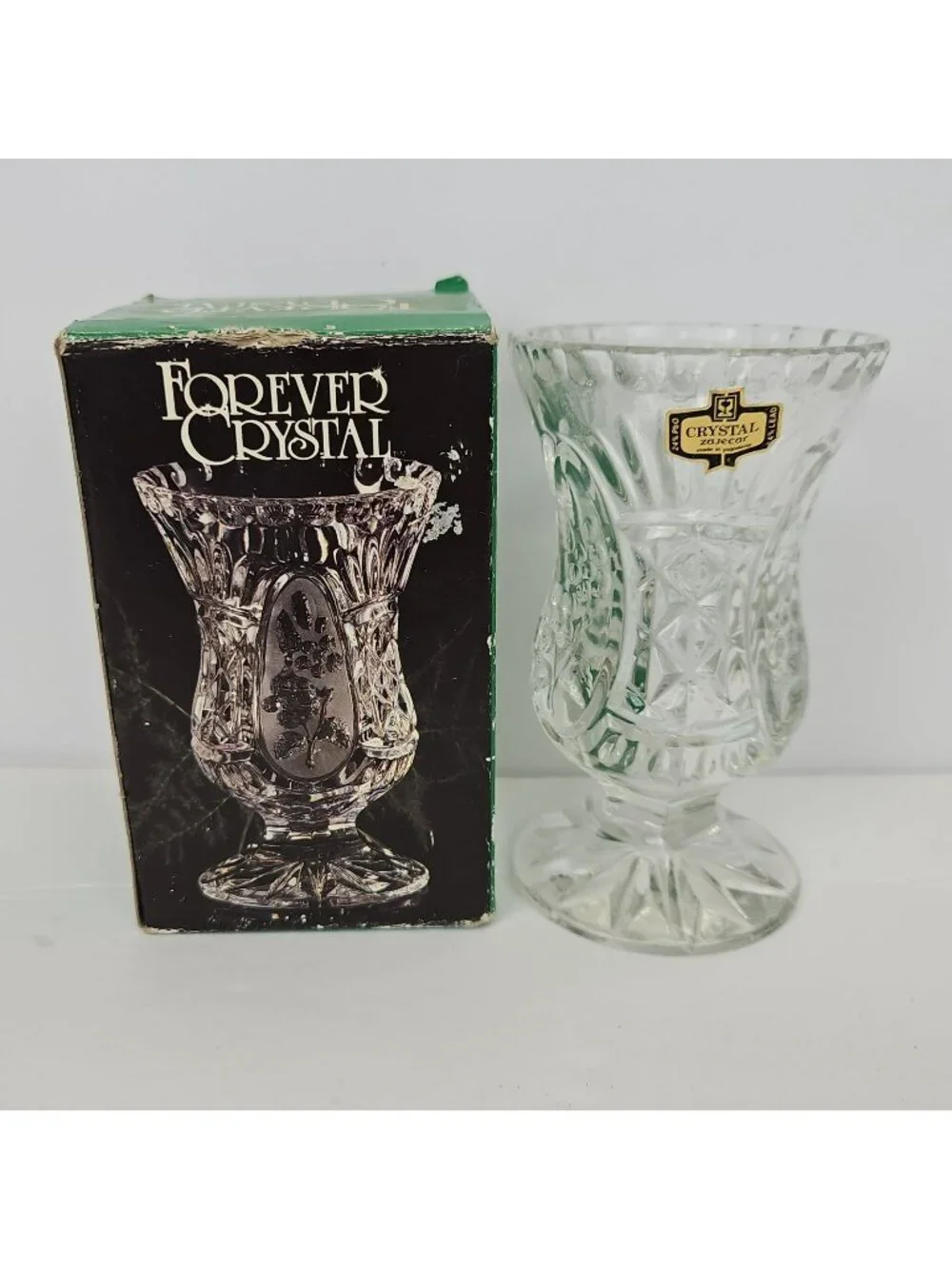 Vintage Forever Zajecar Crystal 24% Lead Bud Vase Style 302122 Yugoslavia NIB